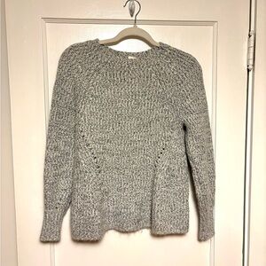 GAP Heathered Gray Women's Sweater